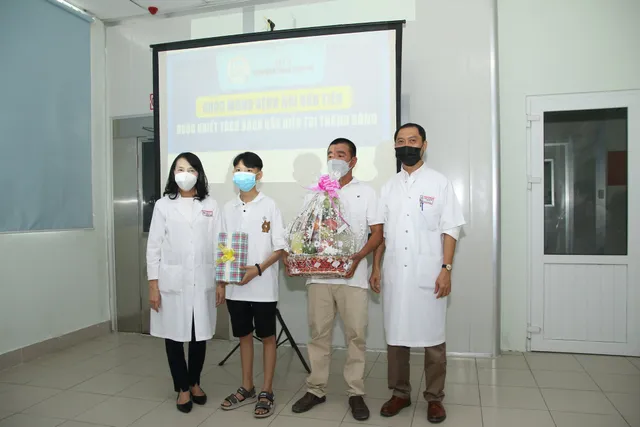 Thực hiện thành công ca gạn tách bạch cầu ở trẻ em đầu tiên tại khu vực miền Trung - Tây Nguyên - Ảnh 1. Thực hiện thành công ca gạn tách bạch cầu ở trẻ em đầu tiên tại khu vực miền Trung - Tây Nguyên - Ảnh 1.