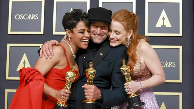 Từ cắt sóng nhiều hạng mục đến cái tát của Will Smith: Oscar sẽ phục hồi như thế nào? - Ảnh 4. Từ cắt sóng nhiều hạng mục đến cái tát của Will Smith: Oscar sẽ phục hồi như thế nào? - Ảnh 4.
