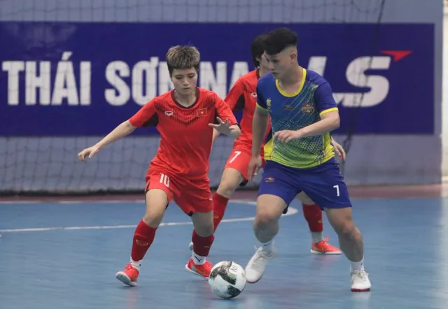 ĐT nữ futsal Việt Nam tăng cường khối lượng tập luyện và thi đấu giao hữu - Ảnh 1.