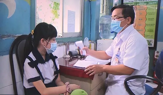 TP Hồ Chí Minh: Hơn 700 đội sẵn sàng tiêm vaccine phòng COVID-19 cho trẻ em từ 5 đến dưới 12 tuổi - Ảnh 1.