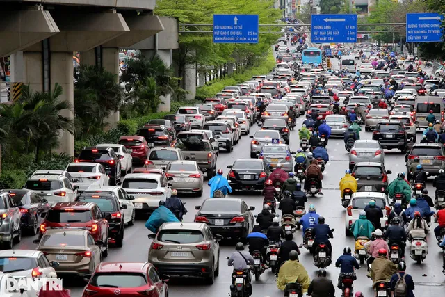 Khi nào trẻ mầm non, lớp 1 đến 6 ở Hà Nội được trở lại trường? - Ảnh 3. Khi nào trẻ mầm non, lớp 1 đến 6 ở Hà Nội được trở lại trường? - Ảnh 3.
