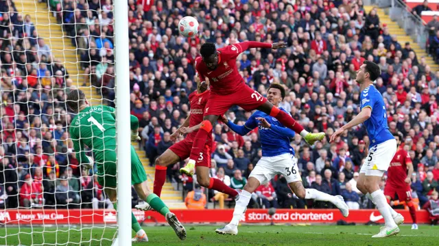 Liverpool 2-0 Everton | Dấu ấu Siêu dự bị - Ảnh 2.