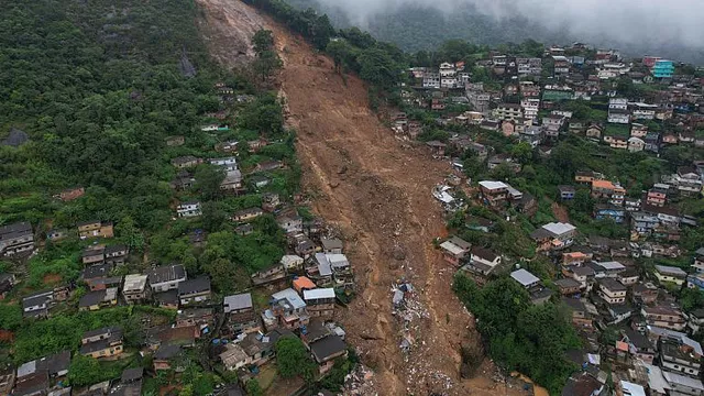 Lũ quét gây sạt lở đất nghiêm trọng tại Brazil, ít nhất 14 người thiệt mạng - Ảnh 1.