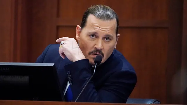 Được công chúng ủng hộ, Johnny Depp vẫn khó thắng kiện - Ảnh 2. Được công chúng ủng hộ, Johnny Depp vẫn khó thắng kiện - Ảnh 2.