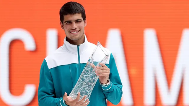 Tiểu Nadal - Carlos Alcaraz vô địch Miami mở rộng 2022 - Ảnh 3. Tiểu Nadal - Carlos Alcaraz vô địch Miami mở rộng 2022 - Ảnh 3.