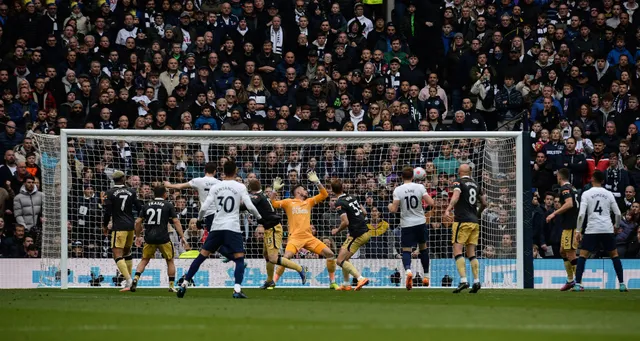 Tottenham 5-1 Newcastle: Ngược dòng ngoạn mục, Spurs tạm chiếm vị trí thứ 4 - Ảnh 1. Tottenham 5-1 Newcastle: Ngược dòng ngoạn mục, Spurs tạm chiếm vị trí thứ 4 - Ảnh 1.
