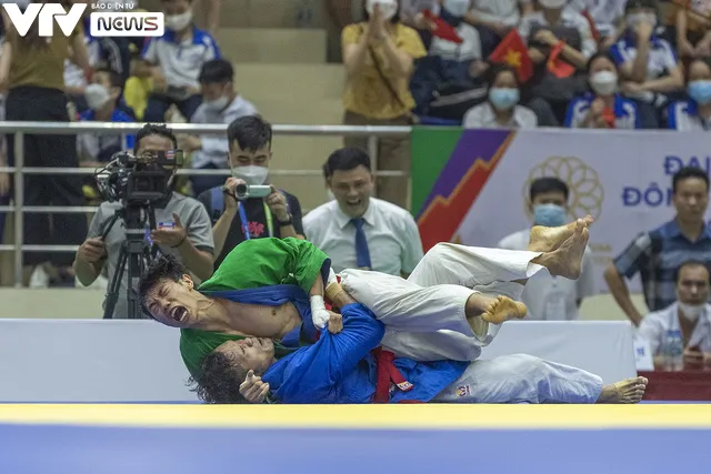 SEA Games 31: 2 trận chung kết nội bộ, Kurash giành thêm 2 HCV, 2 HCB cho thể thao Việt nam - Ảnh 1.