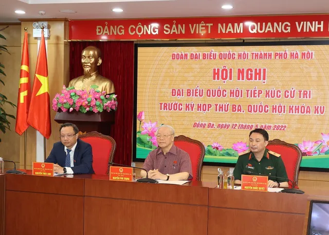 Tổng Bí thư tiếp xúc cử tri Hà Nội trước Kỳ họp thứ 3, Quốc hội khóa XV - Ảnh 4.