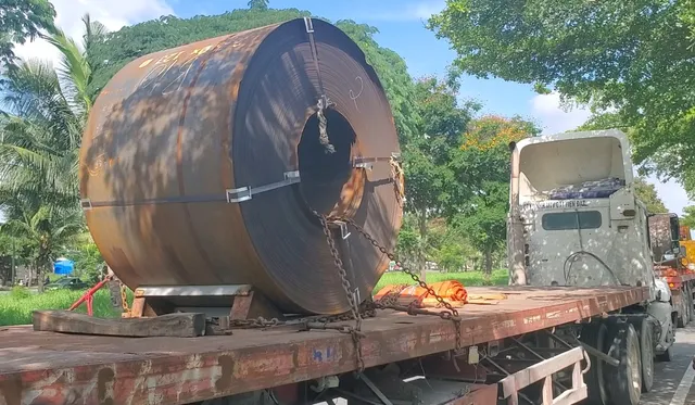 TP Hồ Chí Minh kiểm tra, xử lý xe chở thép cuộn, thép tấm - Ảnh 2. TP Hồ Chí Minh kiểm tra, xử lý xe chở thép cuộn, thép tấm - Ảnh 2.