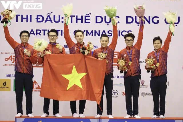 SEA Games 31: Những điệu nhảy trên không mang HCV về cho Thể thao Việt Nam - Ảnh 31. SEA Games 31: Những điệu nhảy trên không mang HCV về cho Thể thao Việt Nam - Ảnh 31.