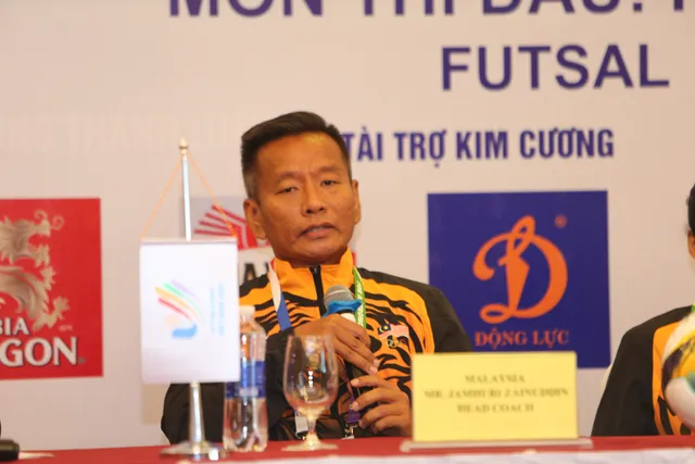 HLV Trương Quốc Tuấn: Đội tuyển Futsal Nữ Việt Nam hướng tới mục tiêu Huy chương Vàng SEA Games 31 - Ảnh 4.