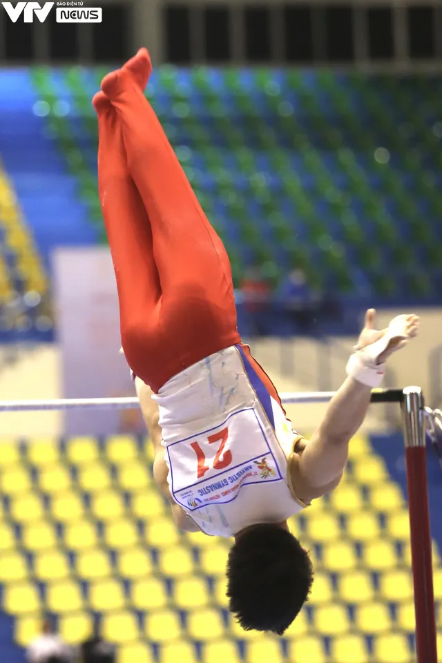 SEA Games 31: Cạnh tranh sòng phẳng với nhà vô địch thế giới, Phương Thành mang HCV về cho TDDC Việt Nam - Ảnh 17. SEA Games 31: Cạnh tranh sòng phẳng với nhà vô địch thế giới, Phương Thành mang HCV về cho TDDC Việt Nam - Ảnh 17.