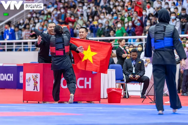 Mỏ vàng Pencak Silat bội thu trong ngày thi đấu 16/5, hoàn thành chỉ tiêu đề ra trước SEA Games 31 - Ảnh 6. Mỏ vàng Pencak Silat bội thu trong ngày thi đấu 16/5, hoàn thành chỉ tiêu đề ra trước SEA Games 31 - Ảnh 6.