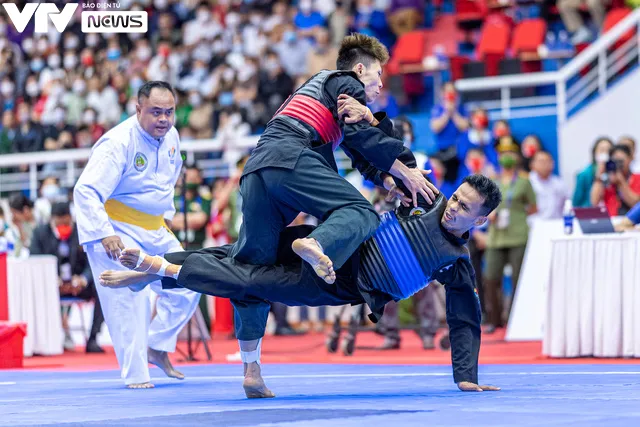 Mỏ vàng Pencak Silat bội thu trong ngày thi đấu 16/5, hoàn thành chỉ tiêu đề ra trước SEA Games 31 - Ảnh 8. Mỏ vàng Pencak Silat bội thu trong ngày thi đấu 16/5, hoàn thành chỉ tiêu đề ra trước SEA Games 31 - Ảnh 8.