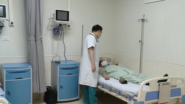 Đề phòng nguy cơ đông máu liên quan COVID-19 ở người cao tuổi - Ảnh 2. Đề phòng nguy cơ đông máu liên quan COVID-19 ở người cao tuổi - Ảnh 2.