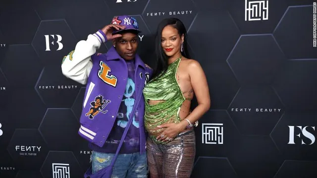 Rihanna và A$AP Rocky chào đón con đầu lòng - Ảnh 1.