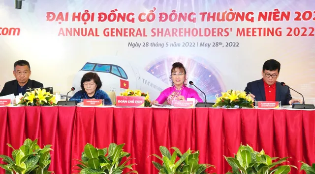 Vietjet đặt mục tiêu hoạt động có lãi trong năm 2022, phát triển e-logistic, chia cổ tức 20% bằng cổ phần - Ảnh 1.