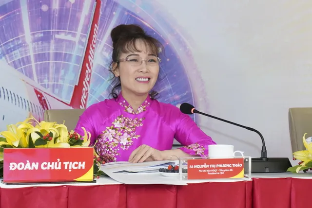 Vietjet đặt mục tiêu hoạt động có lãi trong năm 2022, phát triển e-logistic, chia cổ tức 20% bằng cổ phần - Ảnh 3.