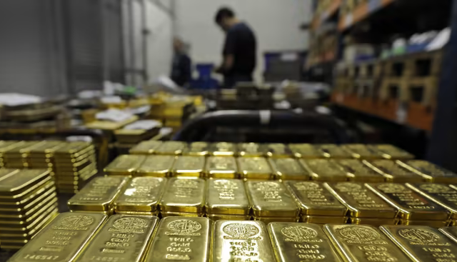 Giá vàng châu Á chạm mức thấp hơn 2 tháng - Ảnh 1.
