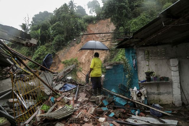 Số nạn nhân tử vong do lũ lụt ở Brazil tăng lên 57 người, hàng nghìn người phải di dời - Ảnh 2.