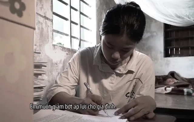Cặp lá yêu thương: Tuổi 15 đầy trăn trở của cô học trò nghèo - Ảnh 2. Cặp lá yêu thương: Tuổi 15 đầy trăn trở của cô học trò nghèo - Ảnh 2.
