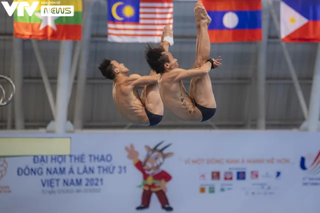 Những vũ công trên sàn đấu nhảy cầu tại SEA Games 31 - Ảnh 2. Những vũ công trên sàn đấu nhảy cầu tại SEA Games 31 - Ảnh 2.
