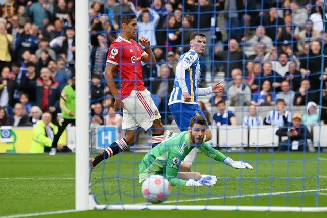 Thảm bại trước Brighton, Man Utd hết cơ hội dự Champions League - Ảnh 3.