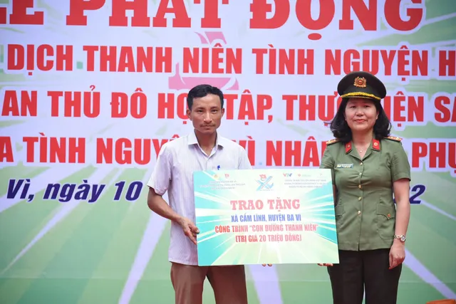 Sôi nổi hội trại Tuổi trẻ Công an Thủ đô học tập, thực hiện Sáu điều Bác Hồ dạy - Ảnh 3.