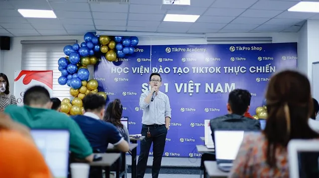 Tikpro Academy khai giảng khóa 41 tại cơ sở mới - Ảnh 1.