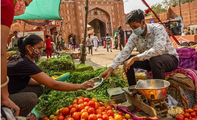 Lạm phát giá bán buôn ở mức cao nhất trong 30 năm, Ấn Độ nhiều khả năng tăng lãi suất - Ảnh 1.