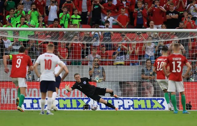 UEFA Nations League | ĐT Anh lần đầu thua Hungary sau 60 năm, Đức và Italia chia điểm - Ảnh 1.