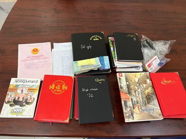 Triệt xóa nhóm cướp tài sản và cho vay lãi nặng - Ảnh 2. Triệt xóa nhóm cướp tài sản và cho vay lãi nặng - Ảnh 2.