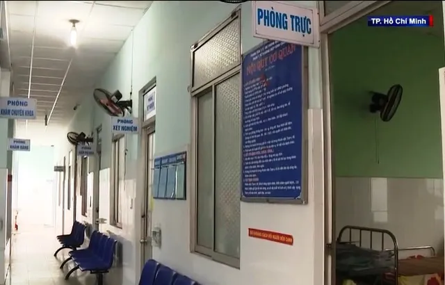 Nhiều trạm y tế TP Hồ Chí Minh thiếu bác sĩ có chứng chỉ hành nghề - Ảnh 1. Nhiều trạm y tế TP Hồ Chí Minh thiếu bác sĩ có chứng chỉ hành nghề - Ảnh 1.