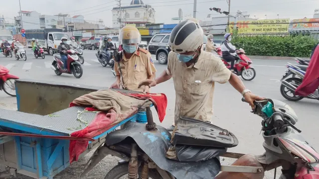 CSGT TP Hồ Chí Minh tăng cường xử lý phương tiện vi phạm an toàn giao thông - Ảnh 7.