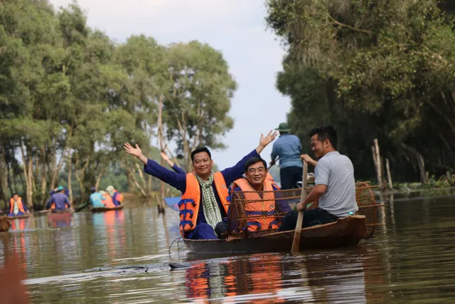 Khi đàn chim không trở về... - Ảnh 1.