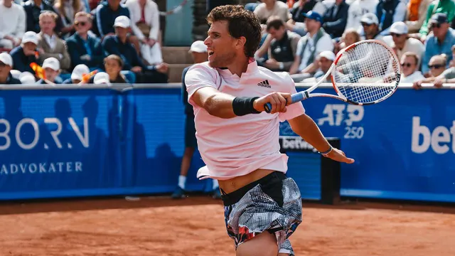 Dominic Thiem vượt qua Bautista Agut ở giải Thụy Điển mở rộng - Ảnh 1.