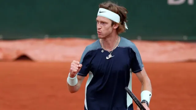 Andrey Rublev vào bán kết giải quần vợt Thụy Điển mở rộng - Ảnh 1.