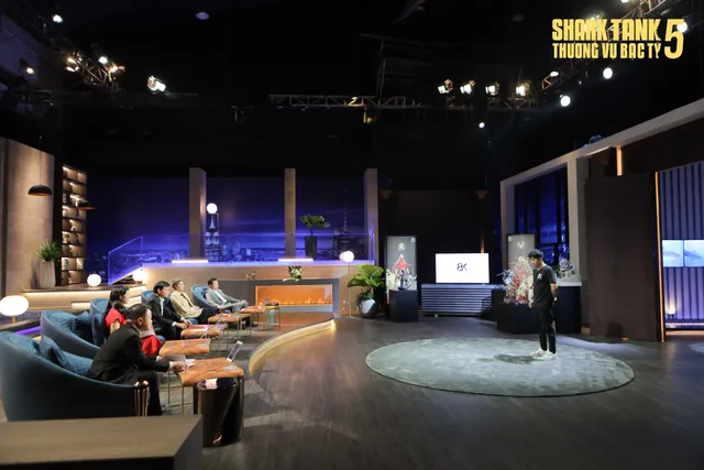 Shark Tank: Khởi nghiệp với 8.000đ, startup được 3 Shark quan tâm đầu tư - Ảnh 1.