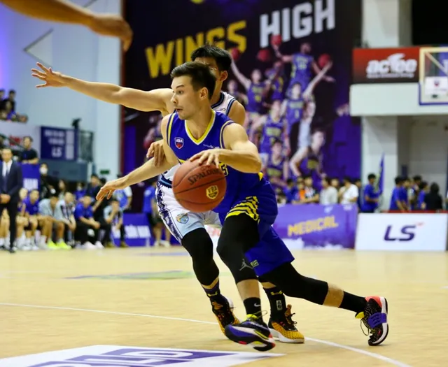 VBA 2022 - Game 8: Hochiminh City Wings nhận thất bại đầu tiên - Ảnh 4.