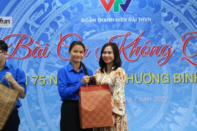 Đài THVN gặp mặt tri ân các anh hùng liệt sĩ, thương binh nhân kỷ niệm 75 năm Ngày Thương binh - Liệt sĩ 27/7 - Ảnh 12.