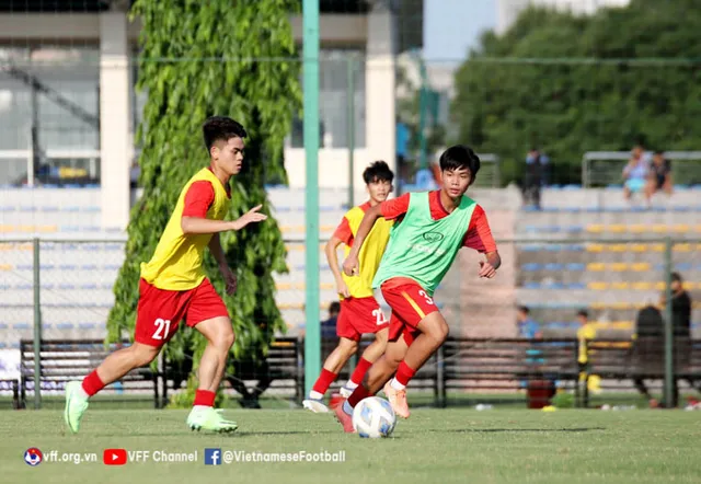 HLV Đinh Thế Nam hi vọng U20 Việt Nam sẽ được cải thiện về tâm lý và bản lĩnh thi đấu - Ảnh 9.