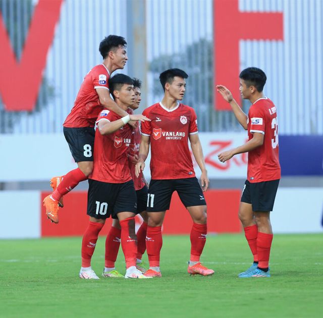 Trước vòng 9 LS V.League 2-2022: Cuộc đua đến hồi quyết liệt - Ảnh 1.