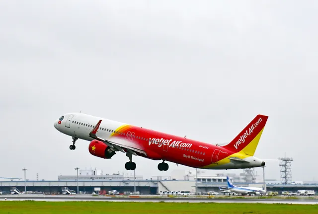 Bay Fukuoka và Nagoya dễ dàng cùng Vietjet ngay hôm nay - Ảnh 2.