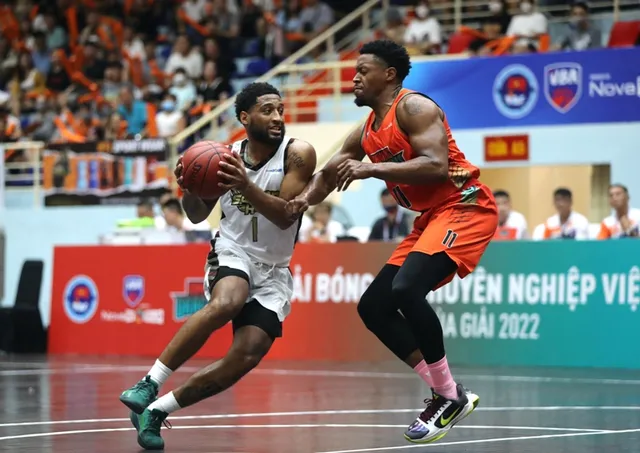 VBA 2022 - Game 9: Danang Dragons vẫn chưa biết thắng - Ảnh 1.