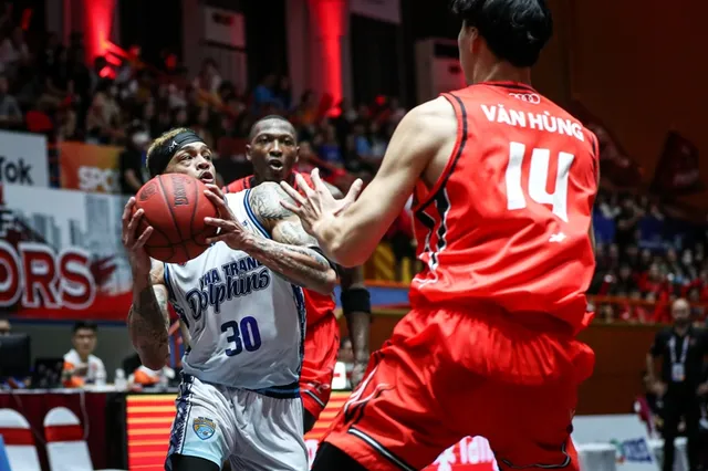 VBA 2022 - Game 29: Thang Long Warriors níu kéo hi vọng - Ảnh 2.