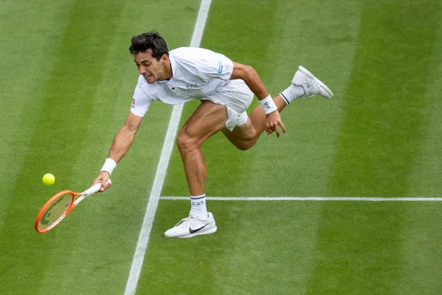 Nick Kyrgios lần đầu vào bán kết Grand Slam - Ảnh 1. Nick Kyrgios lần đầu vào bán kết Grand Slam - Ảnh 1.