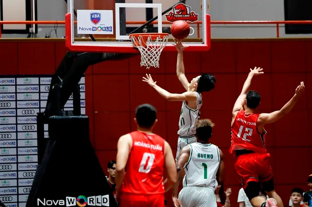 VBA 2022 - Game 12: Thang Long Warriors giành chiến thắng đầu tiên trên sân nhà - Ảnh 2.