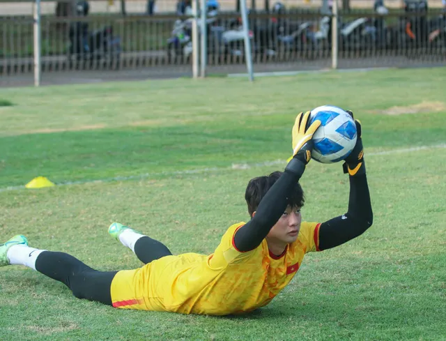 ĐT U19 Việt Nam đón tin vui về lực lượng trước trận gặp Myanmar - Ảnh 4. ĐT U19 Việt Nam đón tin vui về lực lượng trước trận gặp Myanmar - Ảnh 4.