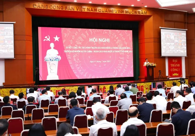 Phó Thủ tướng: Kiểm soát lạm phát, không tạo ra cú sốc cho nền kinh tế - Ảnh 2. Phó Thủ tướng: Kiểm soát lạm phát, không tạo ra cú sốc cho nền kinh tế - Ảnh 2.