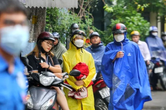 Thí sinh lạc quan sau ngày đầu tiên kỳ thi tốt nghiệp THPT 2022 - Ảnh 1. Thí sinh lạc quan sau ngày đầu tiên kỳ thi tốt nghiệp THPT 2022 - Ảnh 1.